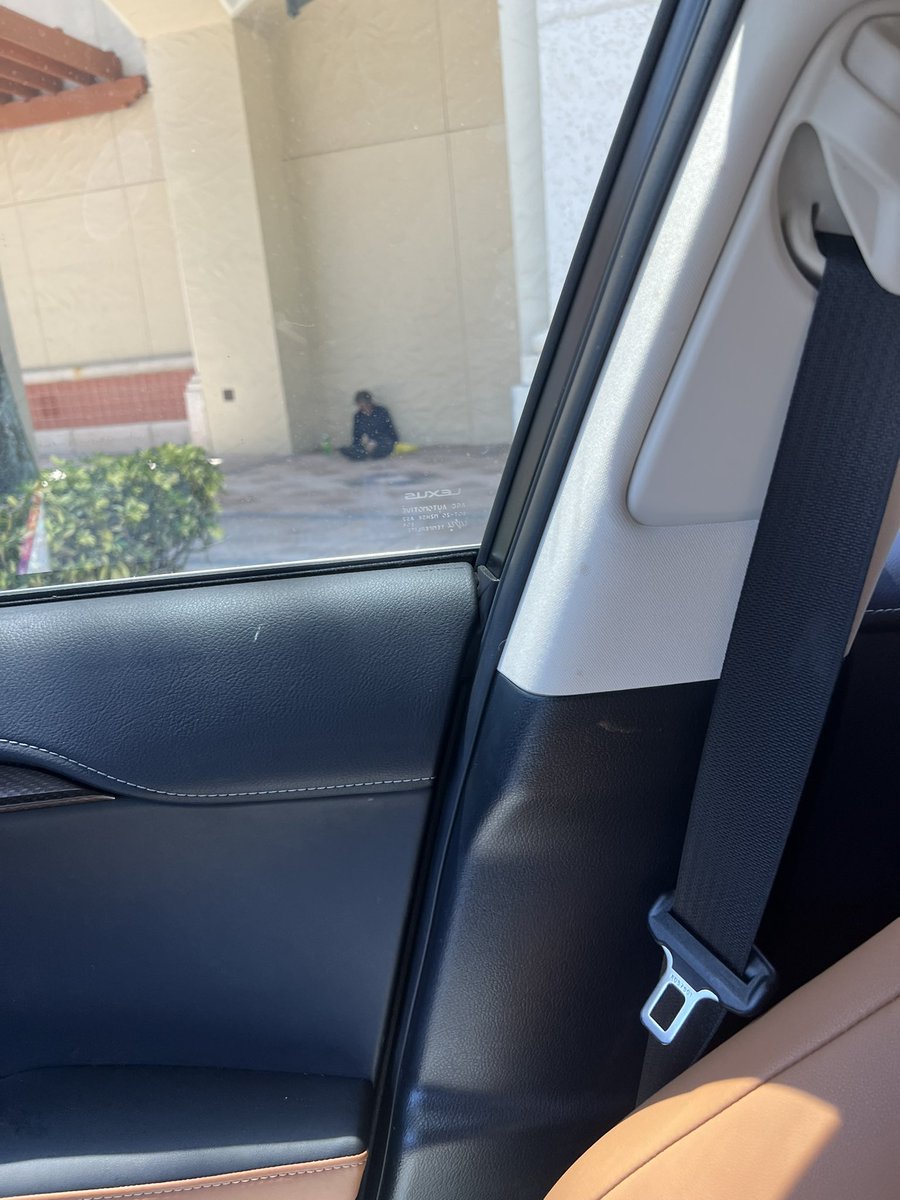 abbie_appel's tweet image. Everyday, still getting worse
Right outside our Publix! This is what happens when the mayor doesn’t care @Publix #homeless #drugabuse #uncontested @ScottSingerUSA