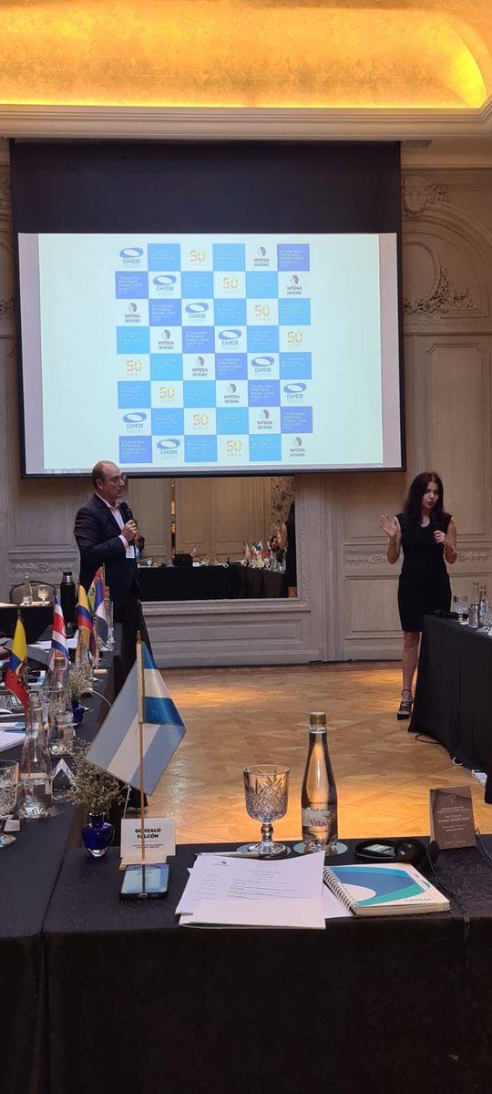 VentaDirectaArg's tweet photo. Hoy en Association Performance Program que organiza Cavedi y @WFDSA en Bs As con representantes de las Cámaras Latinoamericanas de #VentaDirecta de Argentina, Colombia, Ecuador, Guatemala, Chile, México, Perú, Bolivia, Costa Rica, Panamá y la directora WFDSA, Tamuna Gabilaia. https://t.co/aZAHIUXBLt
