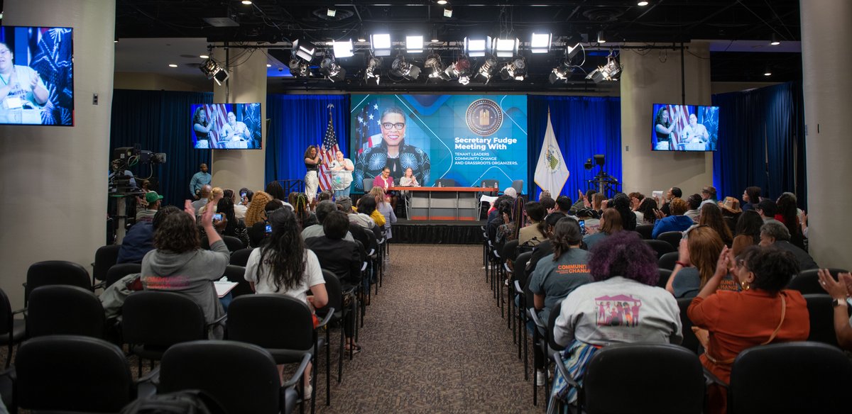 joinhomemac's tweet photo. RT HUDgov Last week, tenant leaders and organizers from across the country gathered at HUD to discuss how we can make meaningful progress to improve the lives of the people we serve.

Under @SecFudge's leadership, HUD is bringing the voices of people wit… https://t.co/YKpg7yumuE