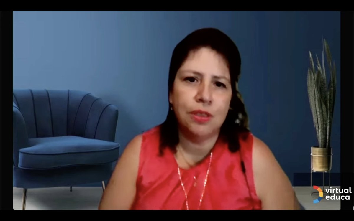 virtualeduca's tweet photo. Waleska Aldana de @SoyUSAC destaca que el aprendizaje STEAM es para "docentes apasionados y acitvos" para llevar esa inspiración y motivación a sus estudiantes.
#EDUCASTEAM
👉 Transmisión en vivo: https://t.co/mebzoo1Wsc https://t.co/dw2Cfo8lIx