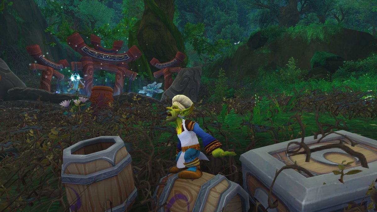 EldestGoblin's tweet photo. Who drinks all the wine every time ?     #Warcraft https://t.co/yAmbAwkc4A