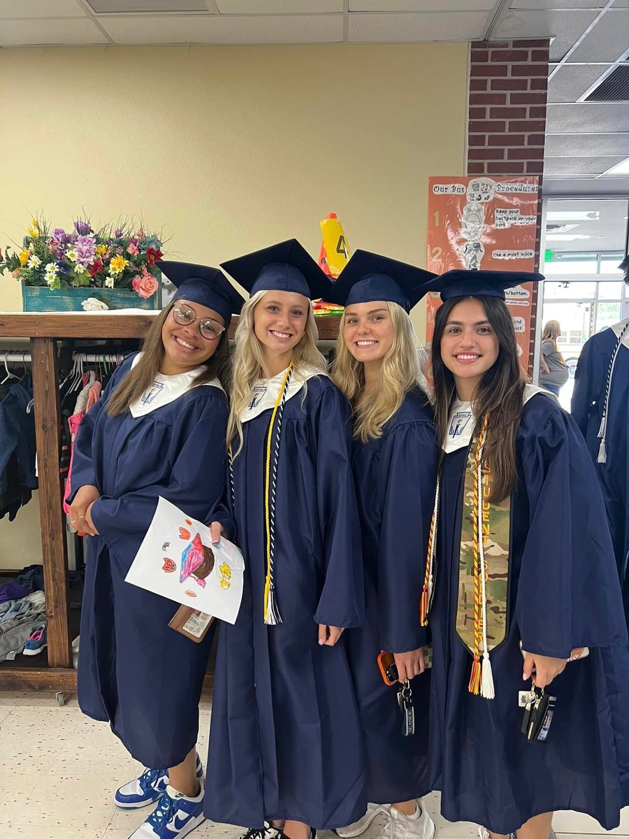Grace4OK's tweet photo. #WolvesUp it’s graduation day! Senior Walks…. Let’s Goooo!! #ShawneeSTRONG🐺💙 https://t.co/C6uwEv4OaZ