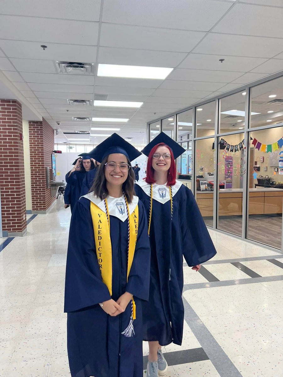 Grace4OK's tweet photo. #WolvesUp it’s graduation day! Senior Walks…. Let’s Goooo!! #ShawneeSTRONG🐺💙 https://t.co/C6uwEv4OaZ