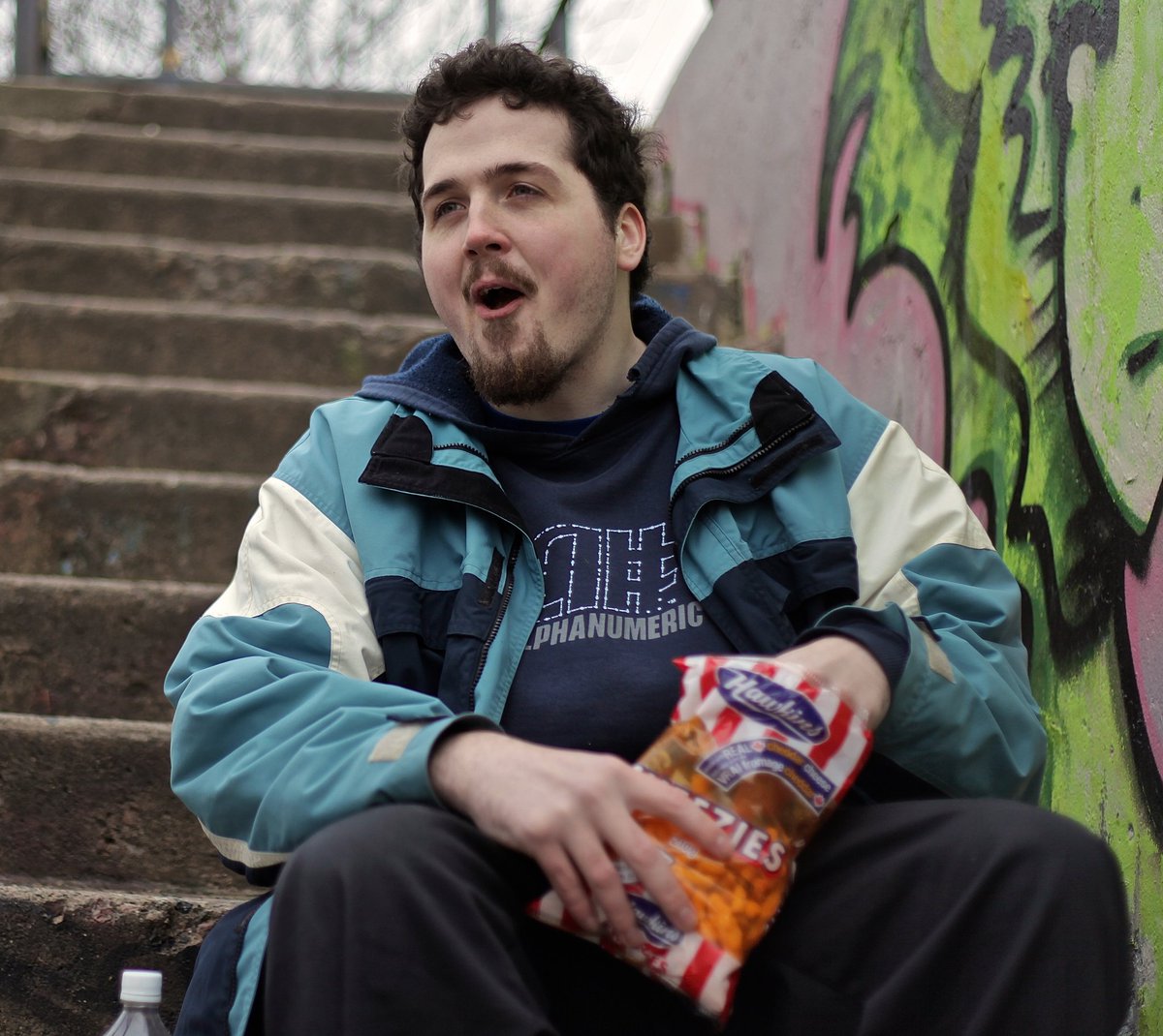 aninjanamedsnax's tweet photo. Snack hard, snack often.
Photo cred: Mike Simms
#fatkidforlife #hawkinscheezies #posivibes https://t.co/Z457gX8TdY
