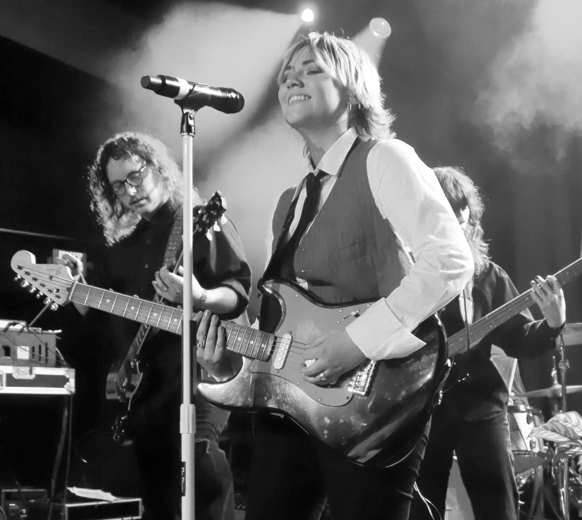 bp_three's tweet image. A Happy Birthday🎂and an album release show last night for @maggerzmiles new album "The Lack Thereof" @ExitInNash 🤘 #CuteCamera 📸open.spotify.com/artist/3fU7b1N…