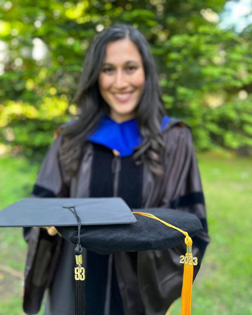 Nadia Safaeinili tweet media