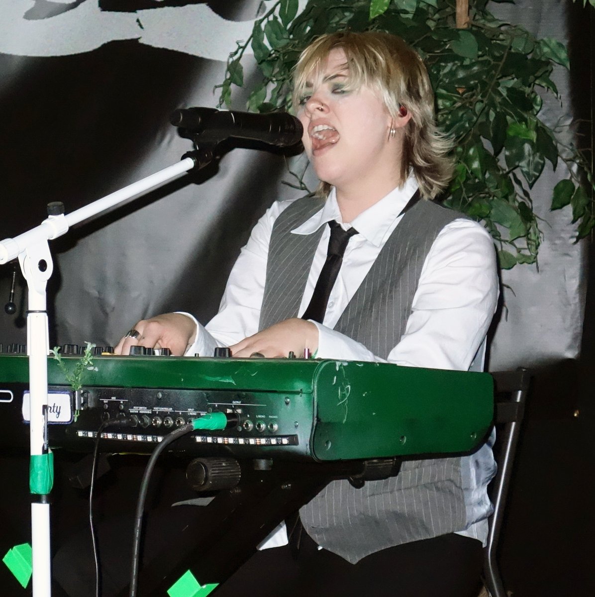 bp_three's tweet image. A Happy Birthday🎂and an album release show last night for @maggerzmiles new album "The Lack Thereof" @ExitInNash 🤘 #CuteCamera 📸open.spotify.com/artist/3fU7b1N…