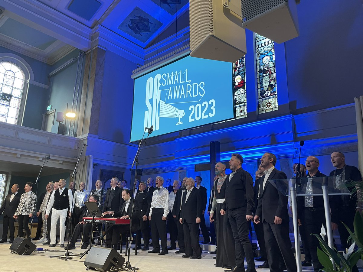 Aaaaand we’re off! The most fun of the UK business awards - @TheSmallAwards Delighted to be a judge for &lt;however many years, I forget&gt;. Hosted by the ever wonderful <a href="/sueperkins/">Sue Perkins 💙</a> and small business champion Michelle Ovens