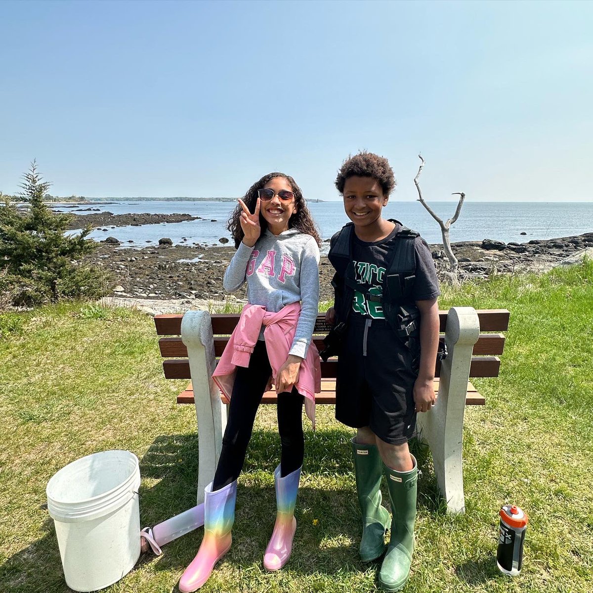 KingsleyBoston's tweet photo. We had a blast at the Seacoast Science Center learning about tide pool ecosystems—thanks for having us! 🌊💙 #KingsleyMontessori #KingsleyUpperEl https://t.co/aO8e67ph0O