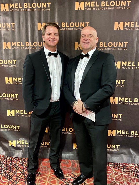 NexusDentalSys's tweet photo. #NexusDentalSystems' @BrettBrocki, Deepit Anand, Donna Cockerille &amp; Pat Adair attended the #MBYLI All-Star Celebrity Roast &amp; tribute honoring Hall of Famer/Former @steelers Safety Troy Polamalu (@tpolamalu) in support of @MelBlountYLI. What a wonderful event for a great cause! https://t.co/XaMtGIsvnN