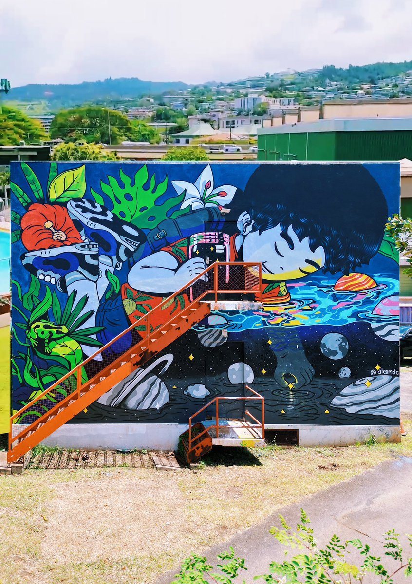 Finished Hawaii Walls mural 

#worldwidewalls #hawaii #fomomofo #genzee