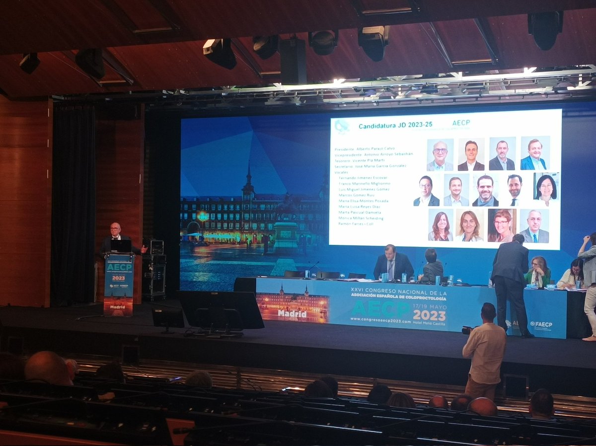 Desde el equipo de cirugía de Pontevedra le damos la más sincera enhorabuena a nuestro jefe de servicio <a href="/AlbertoParajo/">Alberto Parajó</a> por su nuevo cargo como presidente al frente de la <a href="/AECP_FAECP/">AECP</a>.