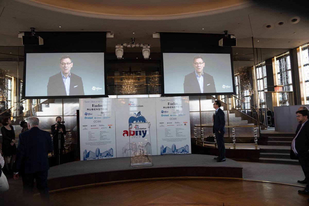 OOBusinessEnt's tweet image. ABetterNY: It was a pleasure honoring Albert Bourla, CEO &amp;amp; Chairman of @pfizer at the 2023 Spirit of ABNY Awards for his contribution and impact on NYC’s unparalleled pandemic recovery. Mr. Bourla was unable to attend the event in person, but shared vide…