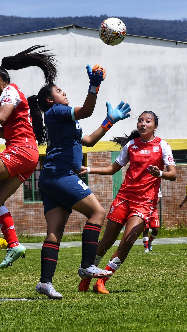 Q3: What does the book “The Status Game: On Human Life and How to Play It” by Will Storr teach us about leadership?
#BMJLeaderchat

<a href="/MajidMRashid/">Majid Rashid</a> <a href="/wstorr/">Will Storr</a> <a href="/AimeeRobson4/">Aimee Robson (she/her)</a> <a href="/RamminaY/">Rammina 🌍</a> <a href="/FMLM_TSG/">FMLM Trainee Steering Group</a> <a href="/FMLM_UK/">Faculty of Medical Leadership and Management</a> <a href="/TheIHI/">Institute for Healthcare Improvement (IHI)</a> <a href="/sanokondu/">sanokondu #BlackLivesMatter</a> <a href="/theQCommunity/">The Q community</a> <a href="/MKChan_RCPSC/">Ming-Ka Chan 陳明嘉, MD MHPE FRCPC 🇨🇦 #BLM</a> <a href="/jobusar/">JO Busari</a> <a href="/mountfordjames/">James Mountford 🇺🇦</a> @nhsleader