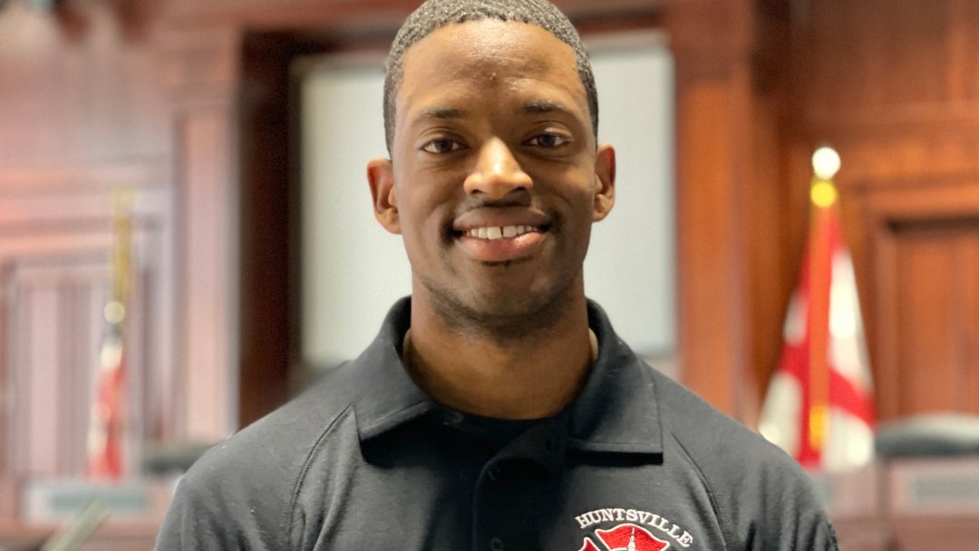 As lead recruiter, Cory Green gets a lot of questions about how he landed his role. 

"I was raised by a single mom who had a big heart for helping others, which gave me the confidence to join HFR when I was 19," he said.

Be like Cory. APPLY TODAY 👉 bit.ly/3oPsQbG