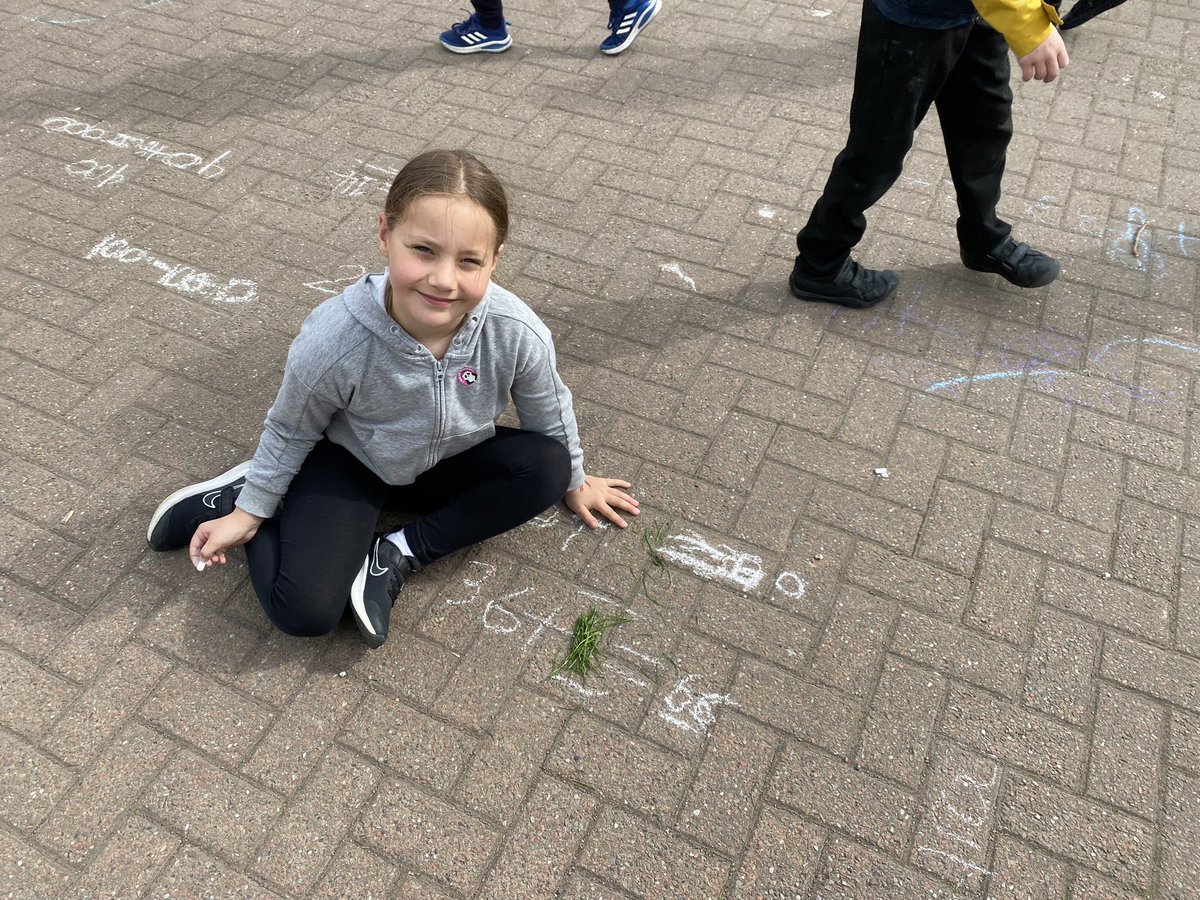 MissThomsonVPS's tweet photo. Outdoor Classroom Day started with expressions and equations! ➕➖✖️➗❓ Can you solve these equations and calculate the value of the sticks and grass? @OutdoorClassDay @MrsKellyVPS #VPSmaths #VPSoutdoor https://t.co/uJlS0nmnTK