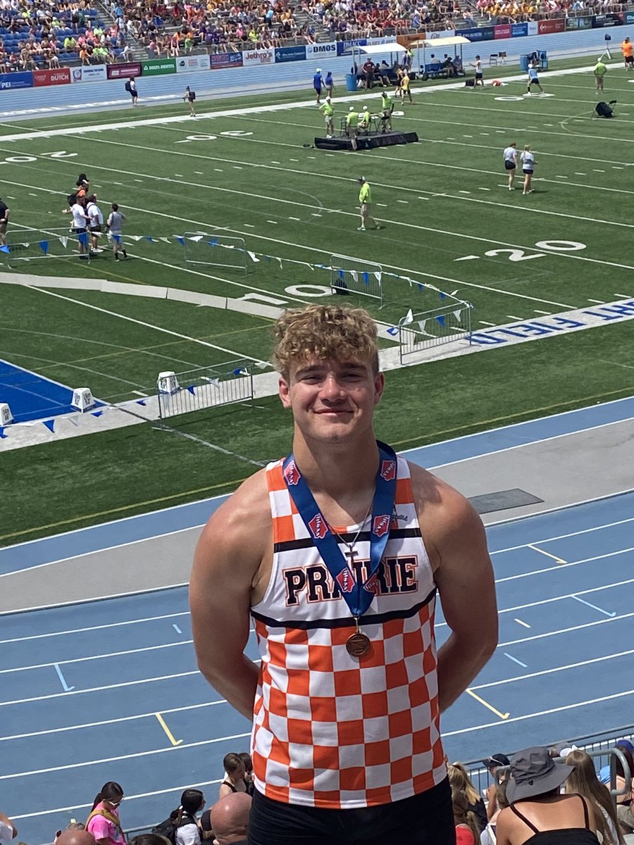 CRPrairieTrack's tweet photo. 𝐓𝐨𝐩 𝟑 𝐅𝐢𝐧𝐢𝐬𝐡🥉

Tate Joens launches a life time best 170’11” Discus throw to finish 3rd!!! Congrats Tate!

Haydn Stockdale finishes 11th in the Discus with a 148’03” throw! Awesome job Haydn! https://t.co/wIDdiESLwo