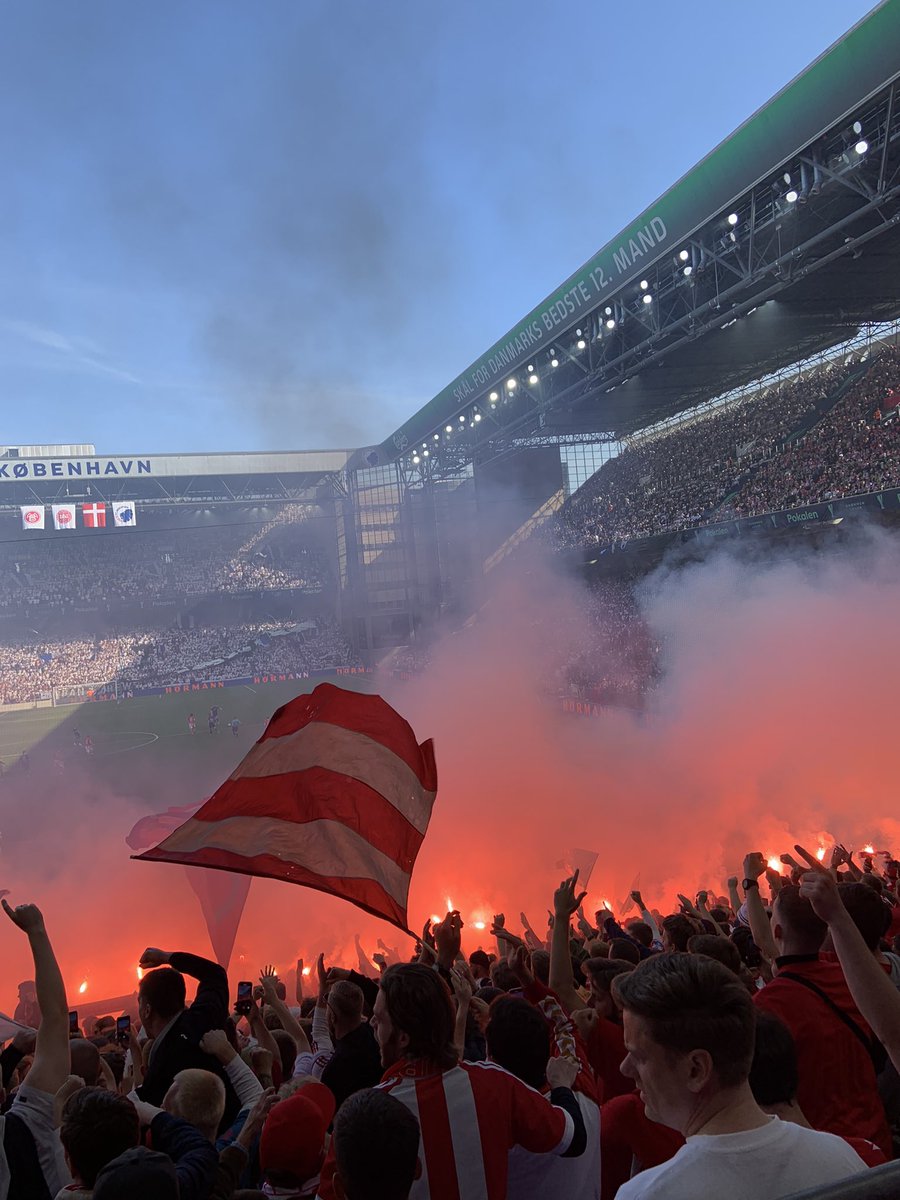 🔴⚪️