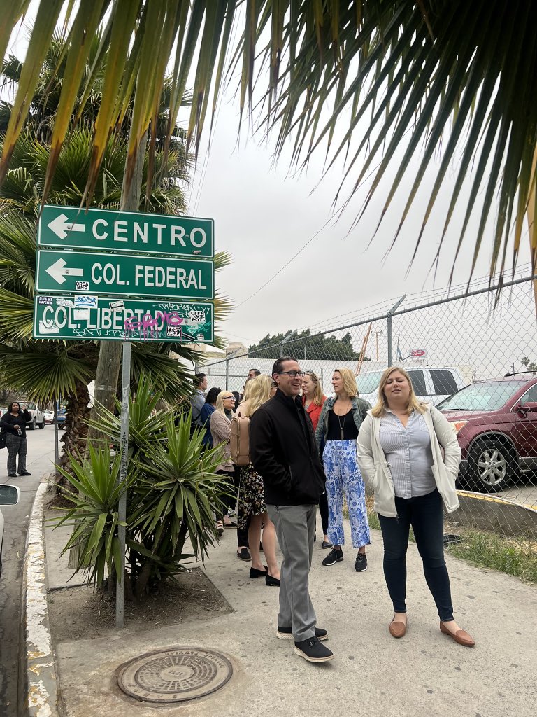 LEADSanDiego's tweet photo. ¡Buenos días desde Tijuana, B.C.! Today’s #LEADImpact class will be meeting with Tijuana business leaders and stakeholders to learn more about binational collaboration opportunities and our shared economy. Follow along via @leadsandiego instagram stories! 🇲🇽 🇺🇸 https://t.co/U9reOAnKVZ