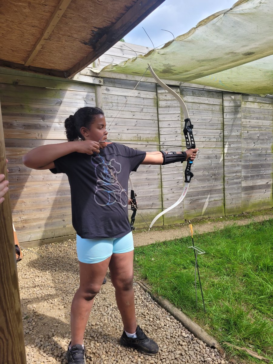 Anne-Lise Froy tweet media