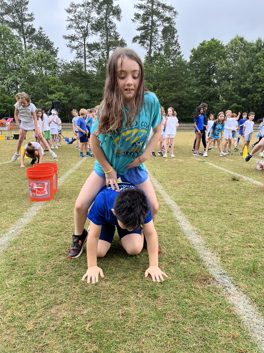 justybubPE's tweet photo. Field Day smiles all
around. #TrinityFD https://t.co/HNvlwWGqBp
