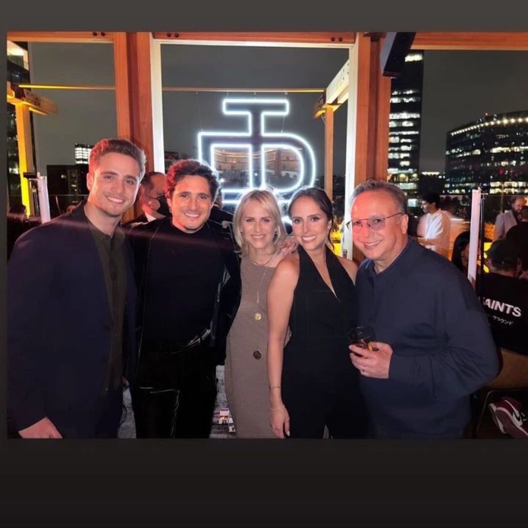 BonetaClub's tweet photo. Gracias @diegobonetaifca #instastories de @nataliagroup 
@DiegoBoneta @TequilaDefrente 
#DiegoBoneta 
#TequilaDefrente 
#Diegobonetaifcargentina🇦🇷 (1 &amp; 2) https://t.co/C7GyyEprcB