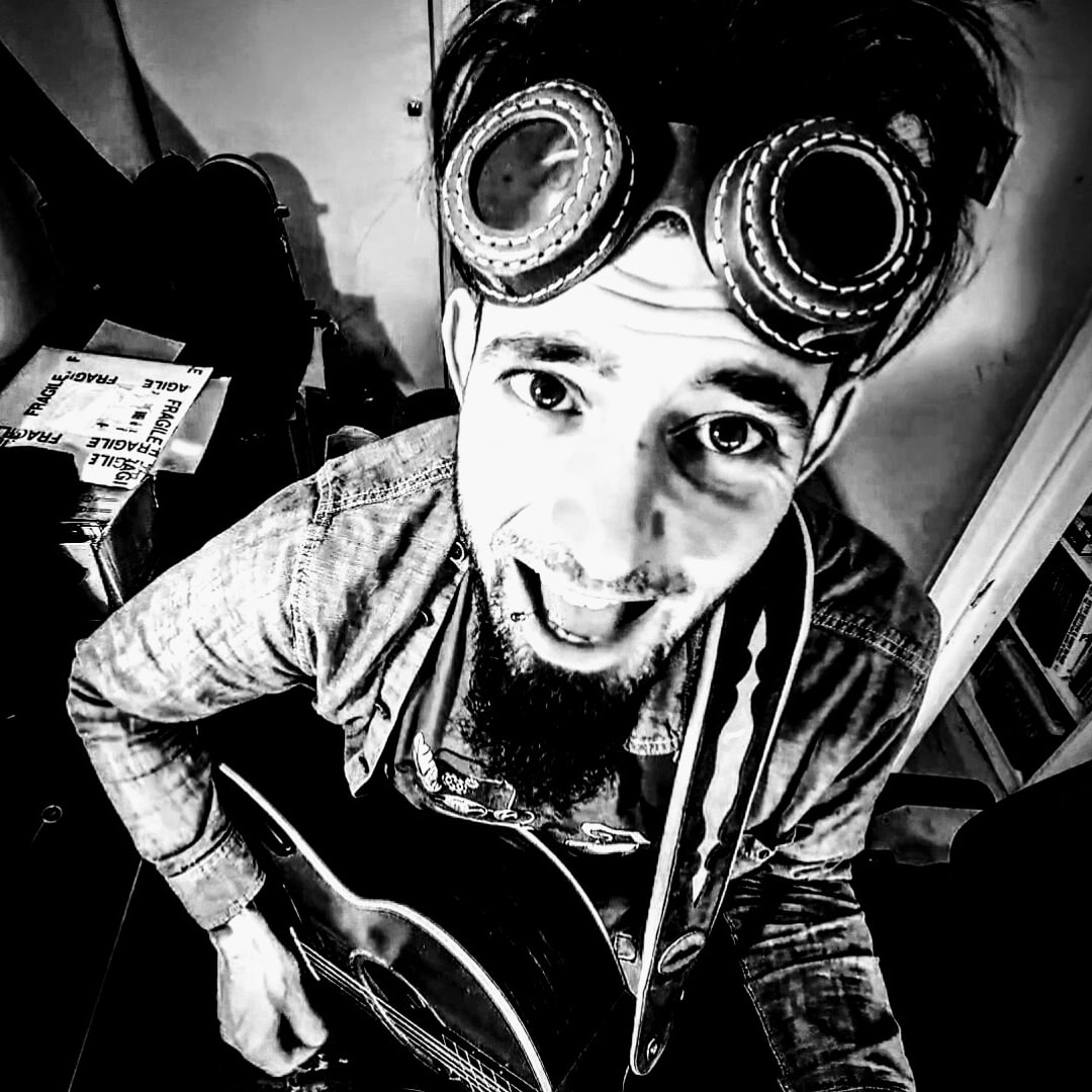 Headlining a gig at <a href="/TheOvalTavern/">The Oval Tavern</a> in Croydon tomorrow. With support from  @BrotherCastor and Hymns For Horses. Going to be a special night!