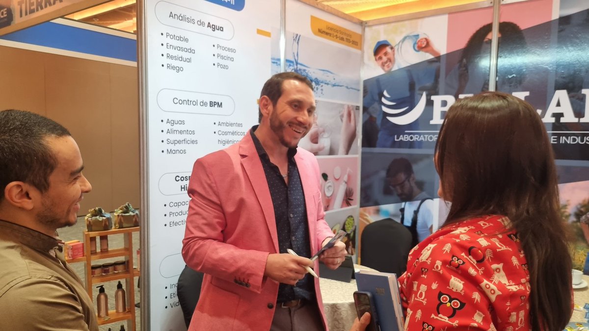 NotiAgexport's tweet image. Compradores internacionales e integrantes de la cadena de valor del Sector de Cosméticos e Higiénicos participan en #ConventionAdvanceGt.
#ExportacionesGt