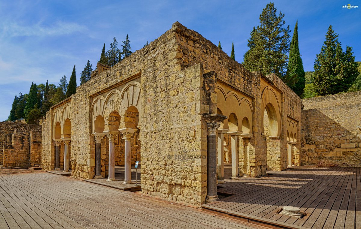 arteviajero_com's tweet photo. Medina Azahara (Córdoba, #Andalucía), una fascinante ciudad islámica de 112 ha de superficie. Fue mandada construir por el primer califa de al-Andalus, Abd al-Rahman III en el S. X. Declarada Patrimonio de la Humanidad por la UNESCO #FelizJueves #photography https://t.co/veUOOKhiwp