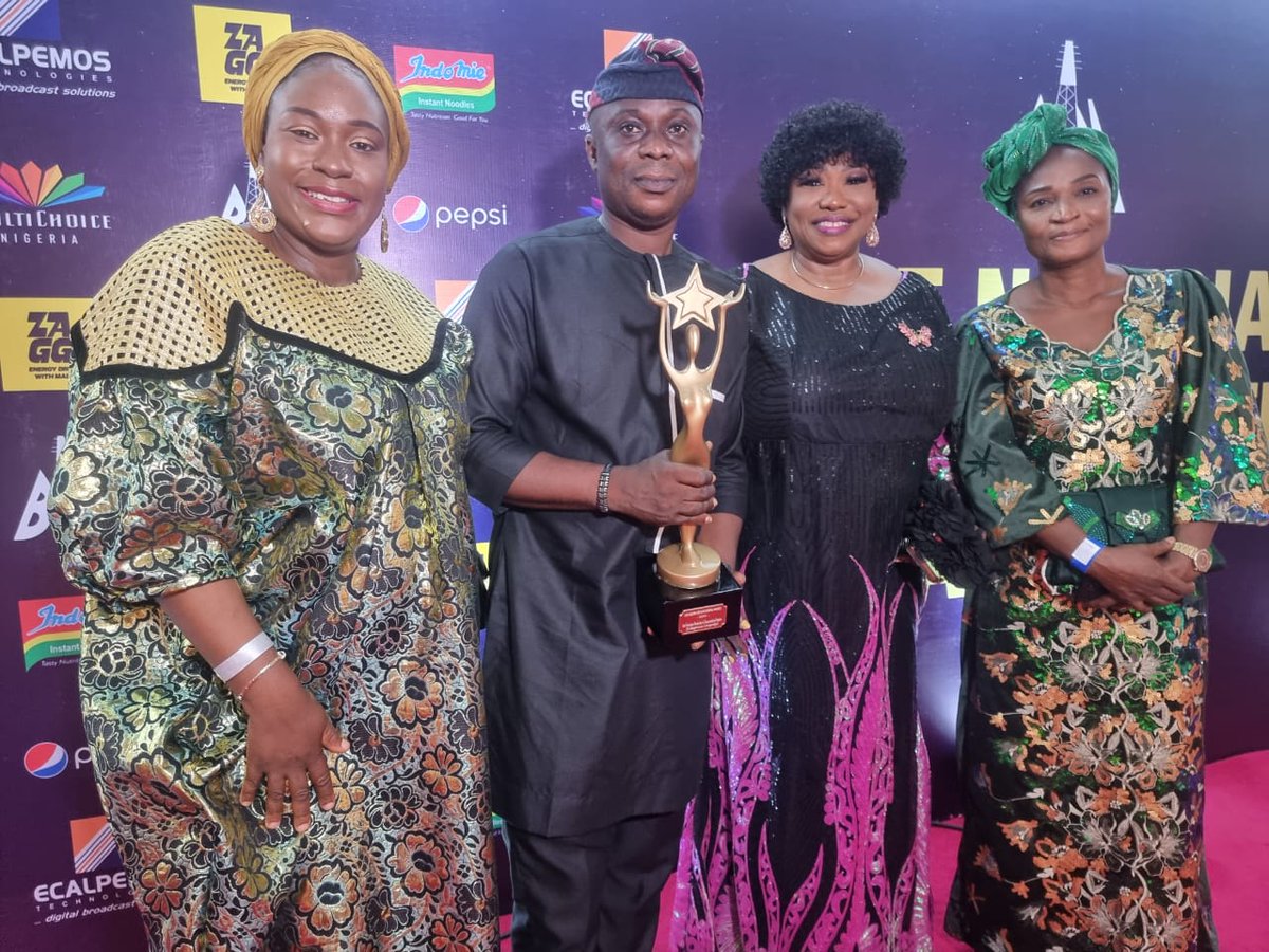 followlasg's tweet photo. LAGOS TELEVISION WINS BEST INDIGENOUS DOCUMENTARY/FEATURE AWARD

Read more: https://t.co/qeEwwCRAA7

@jidesanwoolu @drobafemihamzat @lagostelevision @gbenga_omo @gboyegaakosile @TNBAwards @hmokunola_ @fjaji @Mr_JAGs 
#LASG 
#AGreaterLagosRising 
#ForAGreaterLagos https://t.co/rGvK4bdhE8