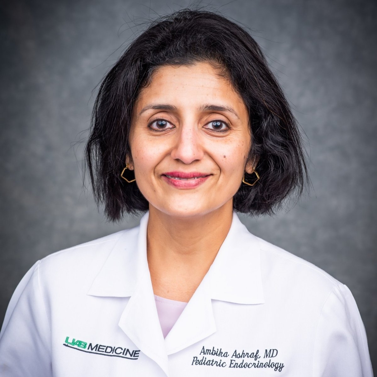 uabpeds's tweet photo. Ambika Ashraf, M.D., director of the Division of Pediatric Endocrinology and Diabetes at UAB and @childrensal, will co-lead the UAB study on the increasing prevalence of diabetes in youth as part of a nationwide consortium. 
https://t.co/uGWmJCzJLC https://t.co/qVRpYNbP63