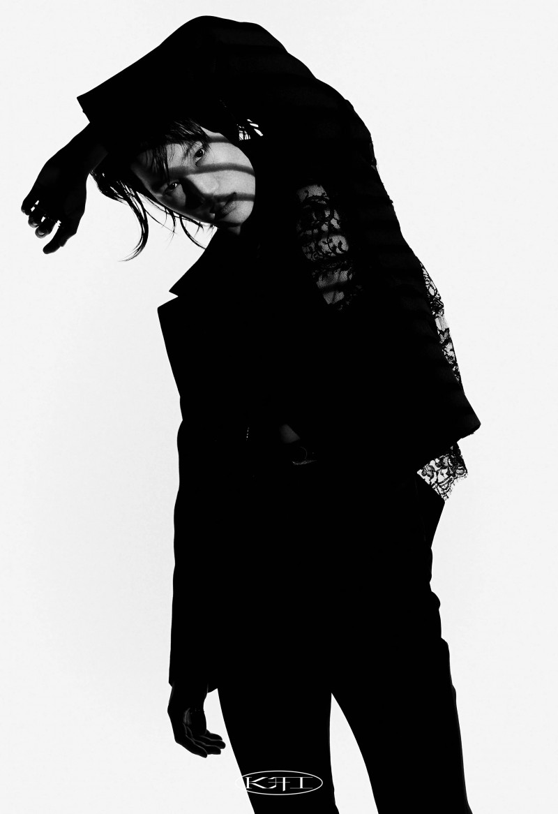 LEONMATTHEO's tweet photo. Leon Mattheo 레온 마테오 [DOM  – The 3rd Mini Album]

 EP. O2 – THE PHOTOSHOOT pt. 1: Behind your shadows.

#LEONMATTHEO #LEON #LEON_ARION #레온마테오 #DOM @ARION_ent @THECODELABEL https://t.co/6eLzxTllNM