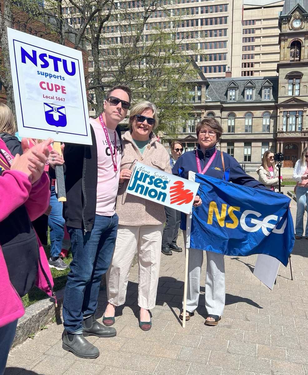 NSTeachersUnion's tweet photo. NSTU President @ryanlutes brought remarks of solidarity and support to the CUPE Local 5047 rally today. #nspoli @cupenovascotia https://t.co/I9ixJ9oTPM