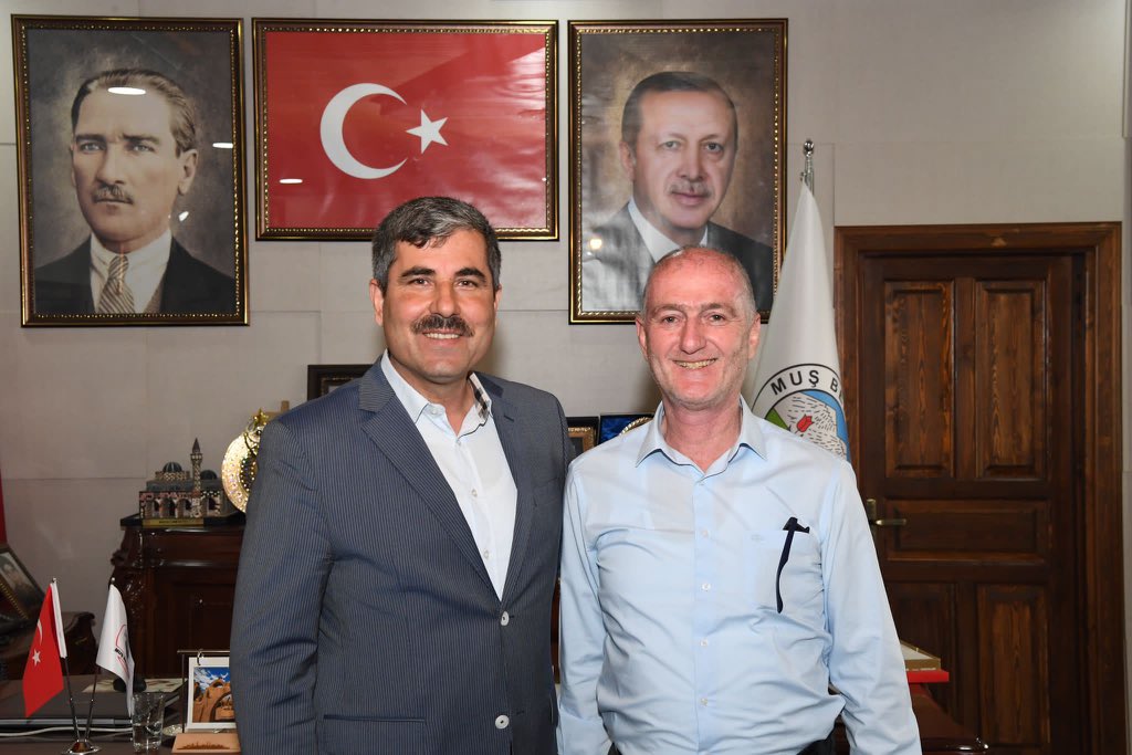 İlimizin kıymetli eşraflarından Kenan Aşar ve Bursa’da ikamet eden Av. Ercan Kılıç hemşehrimizi tarih hizmet binamızda ağırlayarak hasbihal ettik. Nazik ziyaretlerinden dolayı kendilerine teşekkür ederim.