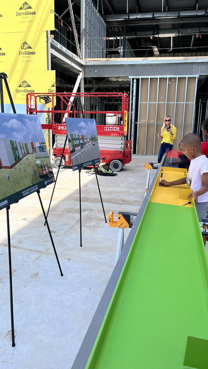 Topping out another great project for Essence Prep SA and <a href="/ButlerCohenDB/">ButlerCohenDesignBuild</a>. #architecture #designbuild #SanAntonio #texas 😎🥳