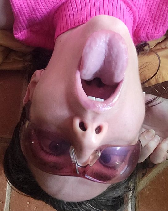 #ahegao https://t.co/r8cz8fgNy1<a href="/tag/ahegao"class="tags">#ahegao</a>