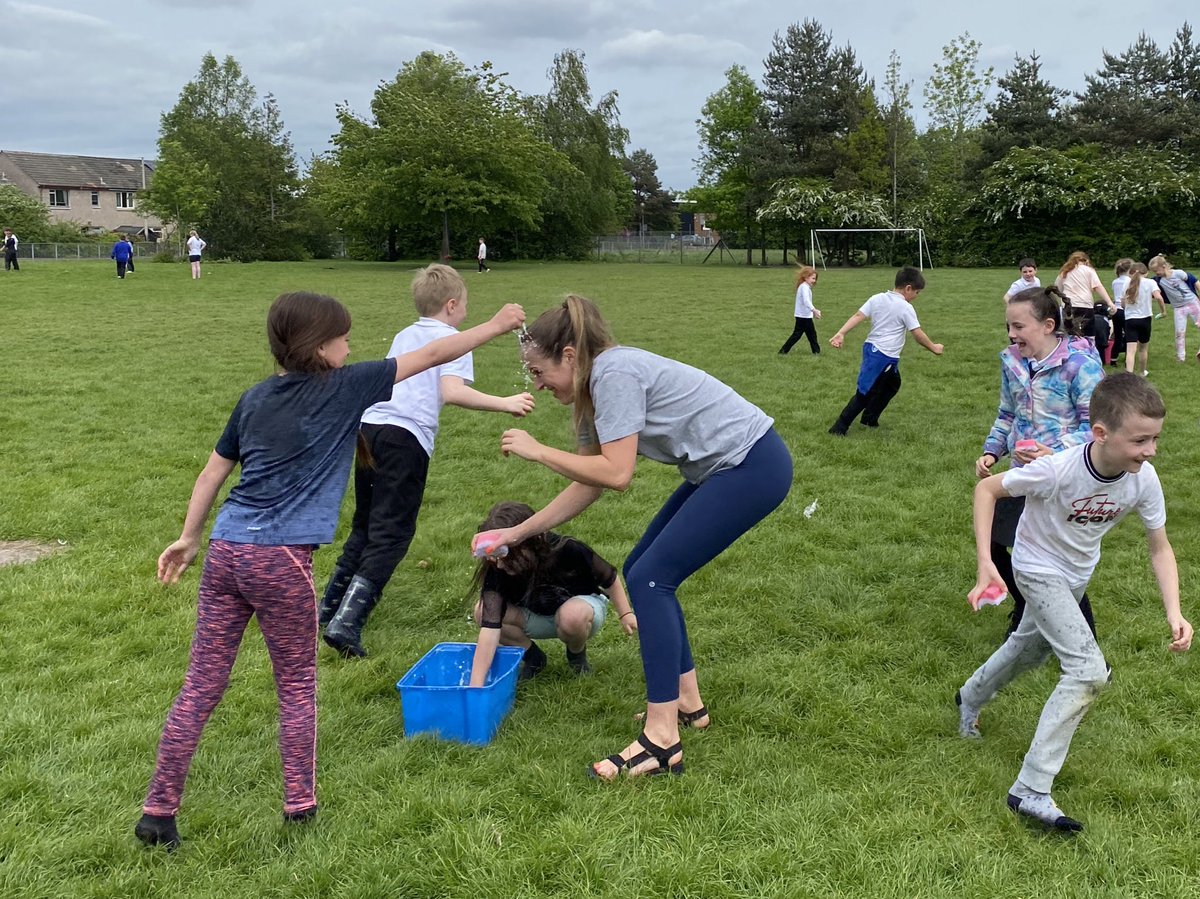 Miss Thomson and P3/4T (@missthomsonvps) on Twitter photo What better way to refresh after our walk than a water fight?! ๐ฆ๐ฆ So much laughter and fun! <a href="/MrsKellyVPS/">Mrs Kelly VPS</a> and I were absolutely outnumbered and EVERYONE was drenched by the end! ๐
โWell that was just amazingโ was the verdict from one pupil. <a href="/OutdoorClassDay/">Outdoor Classroom Day</a> #VPSfun What better way to refresh after our walk than a water fight?! ๐ฆ๐ฆ So much laughter and fun! <a href="/MrsKellyVPS/">Mrs Kelly VPS</a> and I were absolutely outnumbered and EVERYONE was drenched by the end! ๐
โWell that was just amazingโ was the verdict from one pupil. <a href="/OutdoorClassDay/">Outdoor Classroom Day</a> #VPSfun