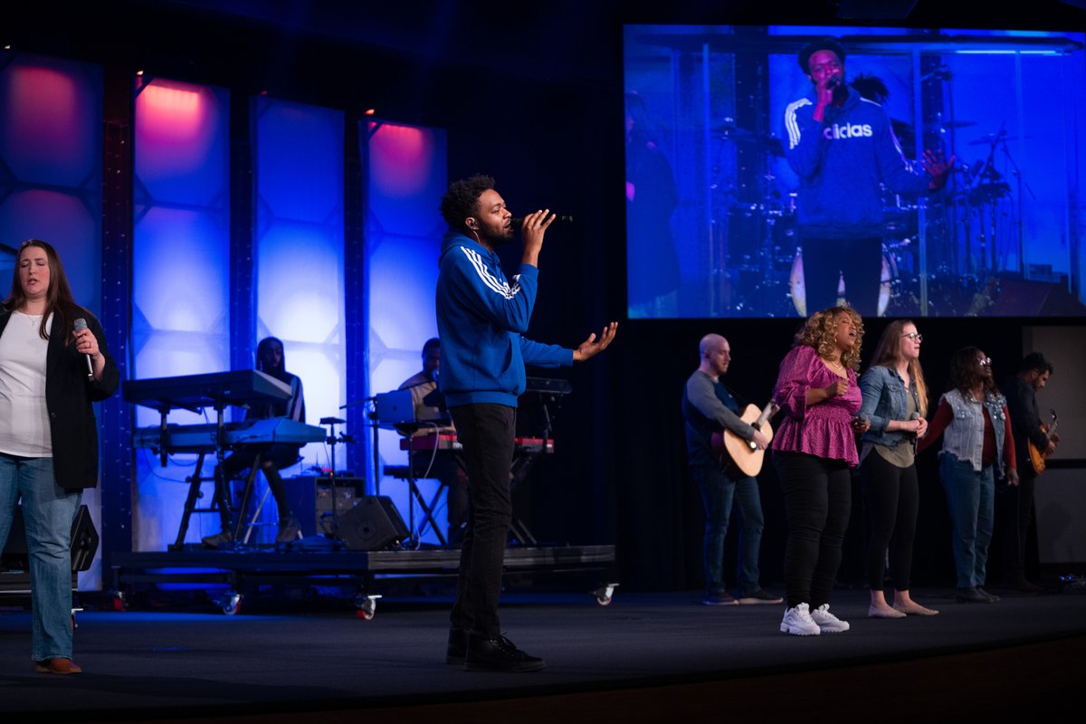 ALCClife's tweet photo. Midweek service was beautiful. Check out the message that Pastor Amy Carter taught on the heart of worship at https://t.co/UyG9ZFeLRO or on our podcast. https://t.co/mGPtIbkNjI