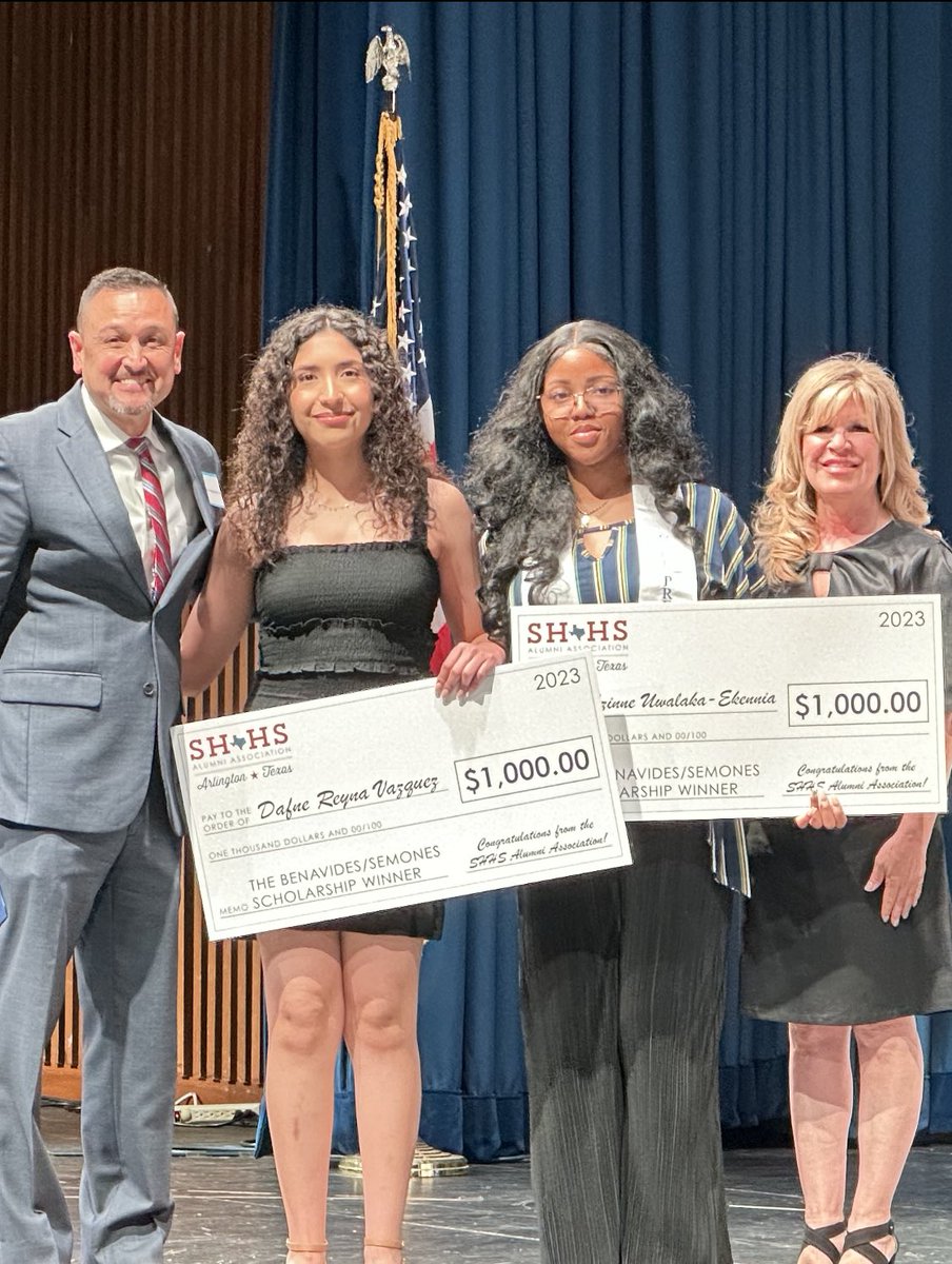fabenavides's tweet image. @katrinasemones &amp;amp; I are proud to announce the c/o 2023 Benavides-Semones Scholarship Award winners @SamHoustonHS 
Dafne Reyna Vazquez &amp;amp; Ezinne Uwalaka-Ekennia. 
They have demonstrated excellence in academics, leadership, &amp;amp; community service! 🎓
#SamPride ❤️💙
#SamSide 💙❤️