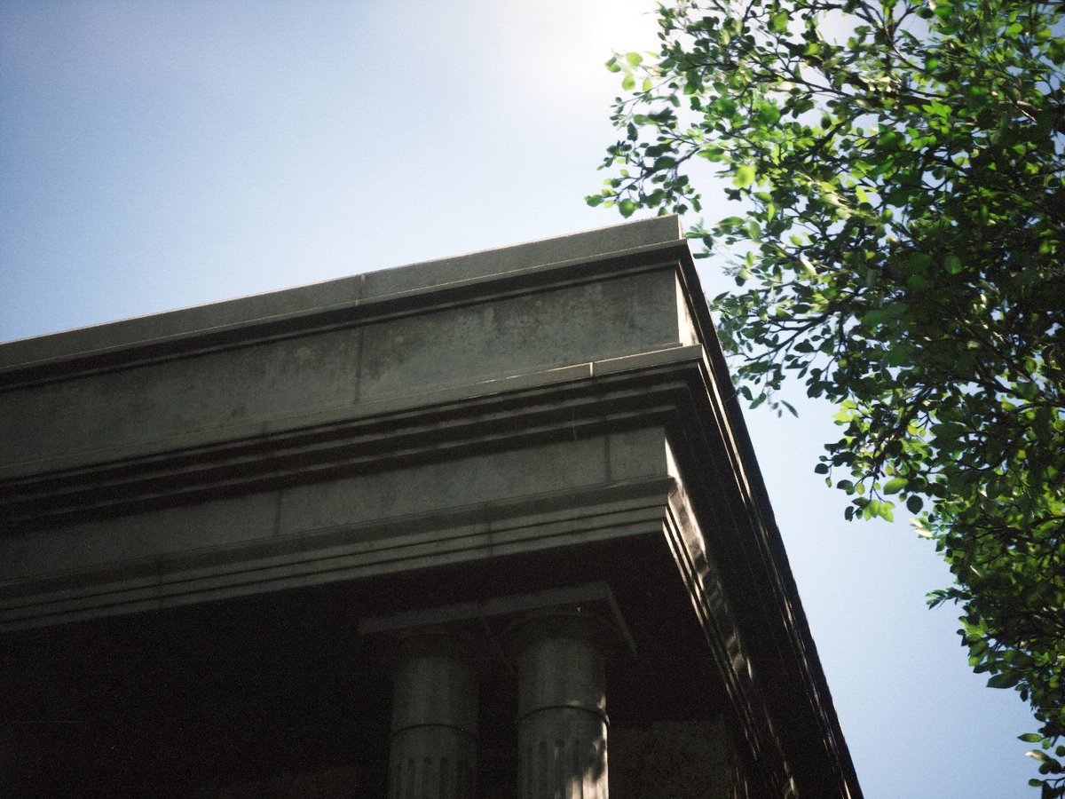 gamrharo's tweet photo. Working on an exterior relight inspired by the photography class I'm taking. Playing around with LUTs, film camera settings rather than DSLR, and more!
#unrealengine3 #UE5 #relight https://t.co/Xru0dUJ1M1