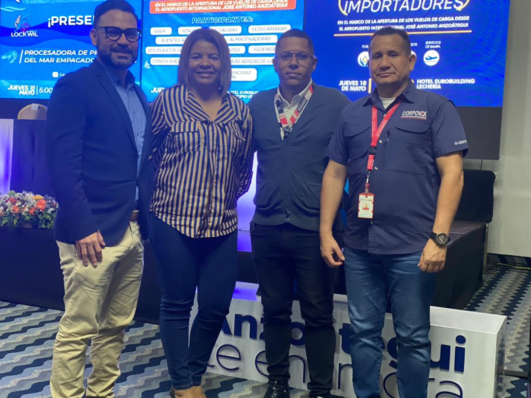 corpovex_VE's tweet photo. #Ahora🟤|| Corpovex participa en el 1er Encuentro con Exportadores e Importadores🚢✈️📦, congreso organizado por la gestión de @luismarcano, @anzoateguigob en el marco de la consolidación del comercio exterior venezolano. 

#CooperaciónYSolidaridad https://t.co/h0tNY446f1