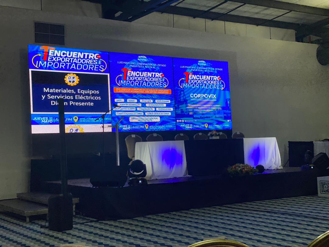 corpovex_VE's tweet photo. #Ahora🟤|| Corpovex participa en el 1er Encuentro con Exportadores e Importadores🚢✈️📦, congreso organizado por la gestión de @luismarcano, @anzoateguigob en el marco de la consolidación del comercio exterior venezolano. 

#CooperaciónYSolidaridad https://t.co/h0tNY446f1