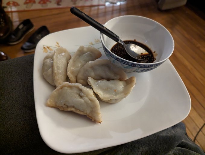 My beautiful wife made homemade gluten free dumplings for us tonight https://t.co/XF9l1oSiQl<a href="/tag/easter"class="tags"><span>#easter</span></a><a href="/tag/dogsoftwitter"class="tags"><span>#dogsoftwitter</span></a>