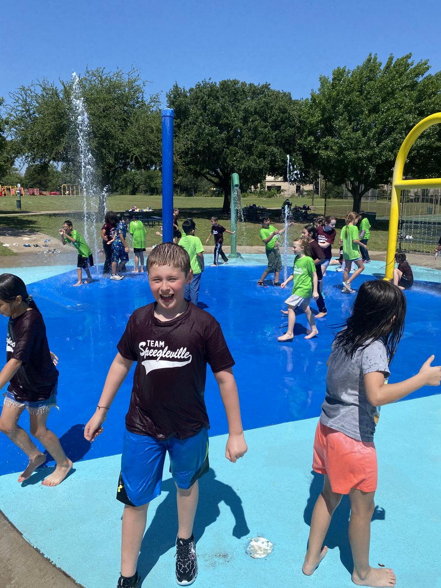 Speegleville's tweet image. 3rd grade #Speegleville fun at the #DrPepperMuseum and spray park afterwards! #TeamSPE #SpeeglevilleStrong #1Midway #MidwayISD