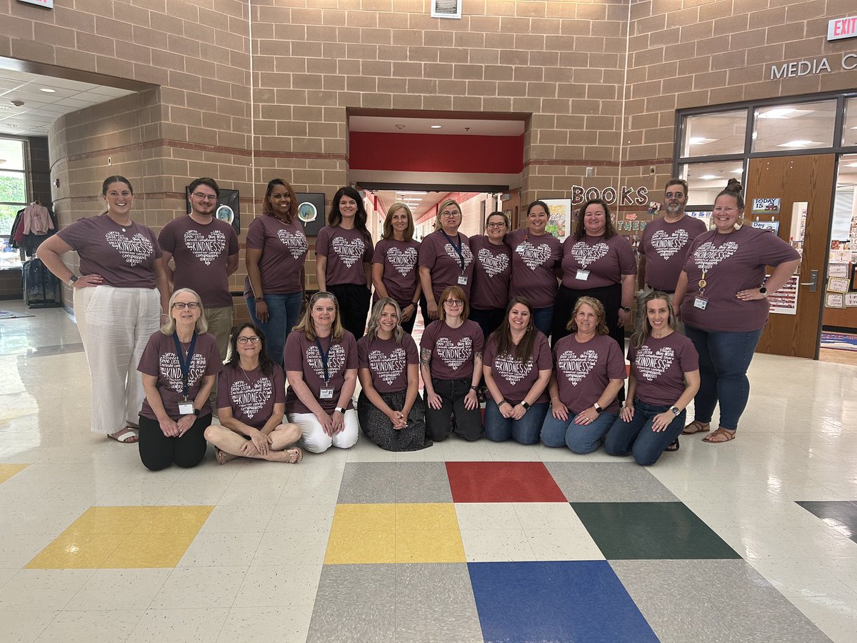 HighlandESHawks's tweet photo. Highland Staff thinks kindness is at the heart of it all! https://t.co/UKk6ycl5EI