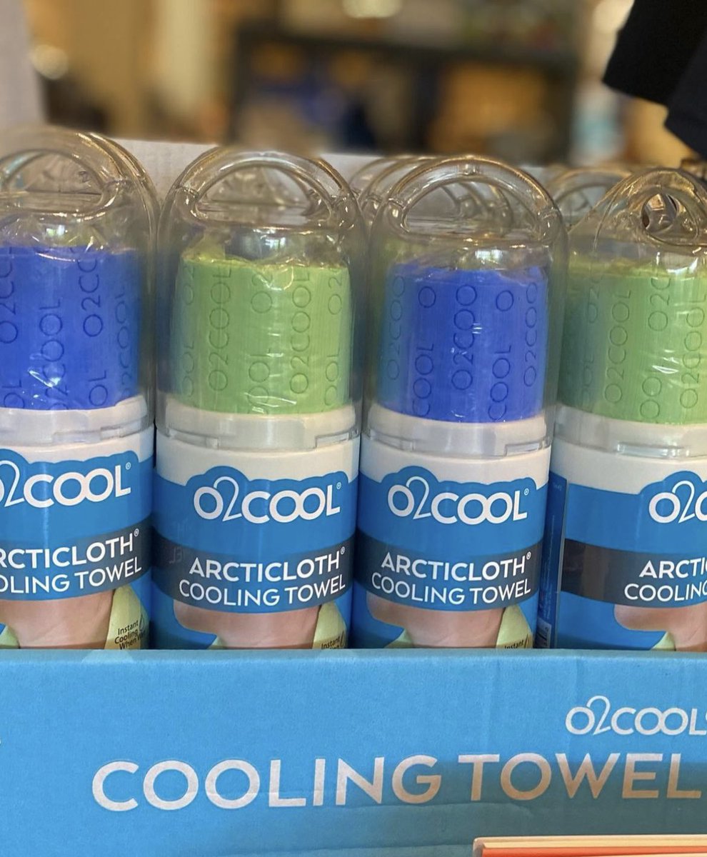 New summer essentials! Perfect for hot summer days that are so close ☀️#summer #moravianuniversity #fan