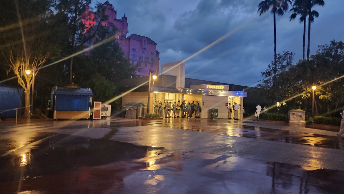 pvital1's tweet photo. @WDWGuestService and here they are all safe and dry. https://t.co/KHBGMukQK8