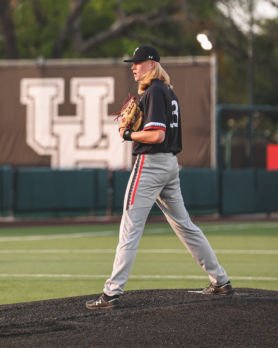 SP <a href="/chase_hopewell/">ChaseHopewell</a> with a solid tune-up start before next week's conference tournament. 👊

3.0 IP, 4 H, 0 R, 0 ER, 0 BB, 1 K

#Bearcats | #NatiBoyz