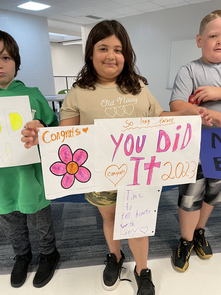 Paige Tabar tweet media