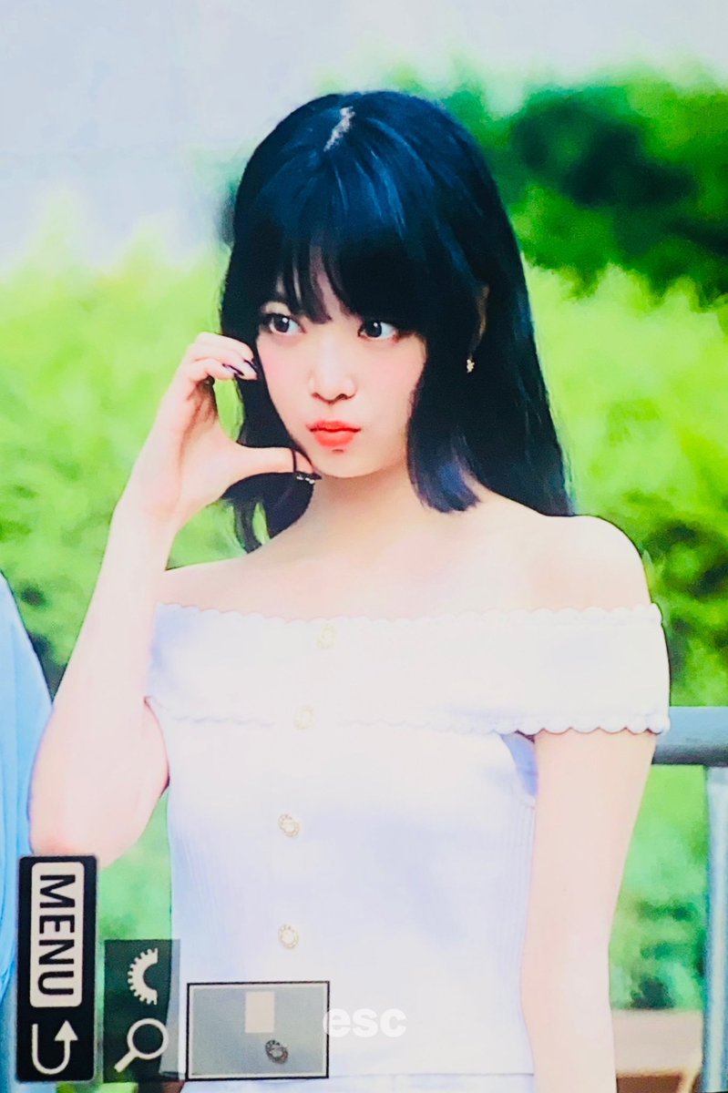 230519
 #홍은채 #은채 #LE_SSERAFIM #르세라핌